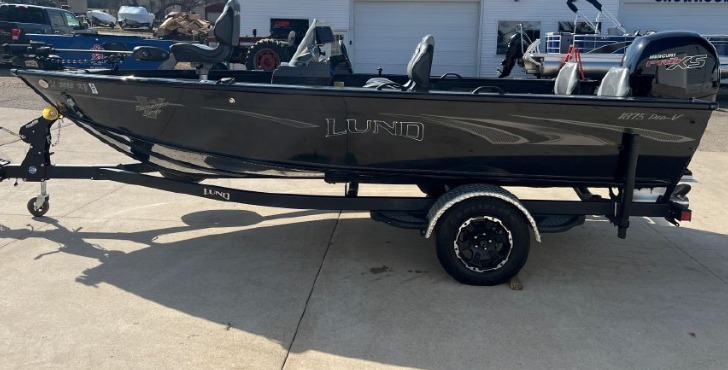 2019 Lund 1875 Pro-V SS For Sale
