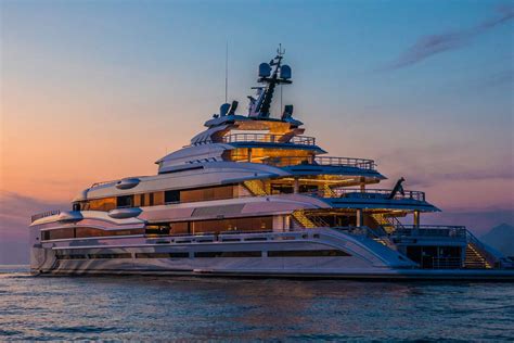 Luxury Yachting: Exploring the Most Beautiful and Exclusive Destinations
