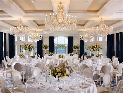 The Art of Luxury Entertaining: Hosting Lavish Events and Exquisite Gatherings