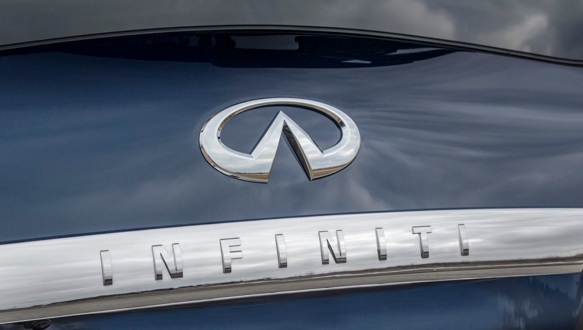 I Was Today Years Old When I Realized the INFINITI Logo Is a Road Disappearing Into…Infinity