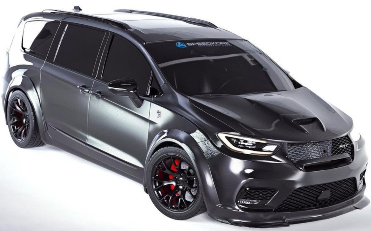 SpeedKore’s Hellcat-Powered Chrysler Pacifica Aims to Dominate at the Track!