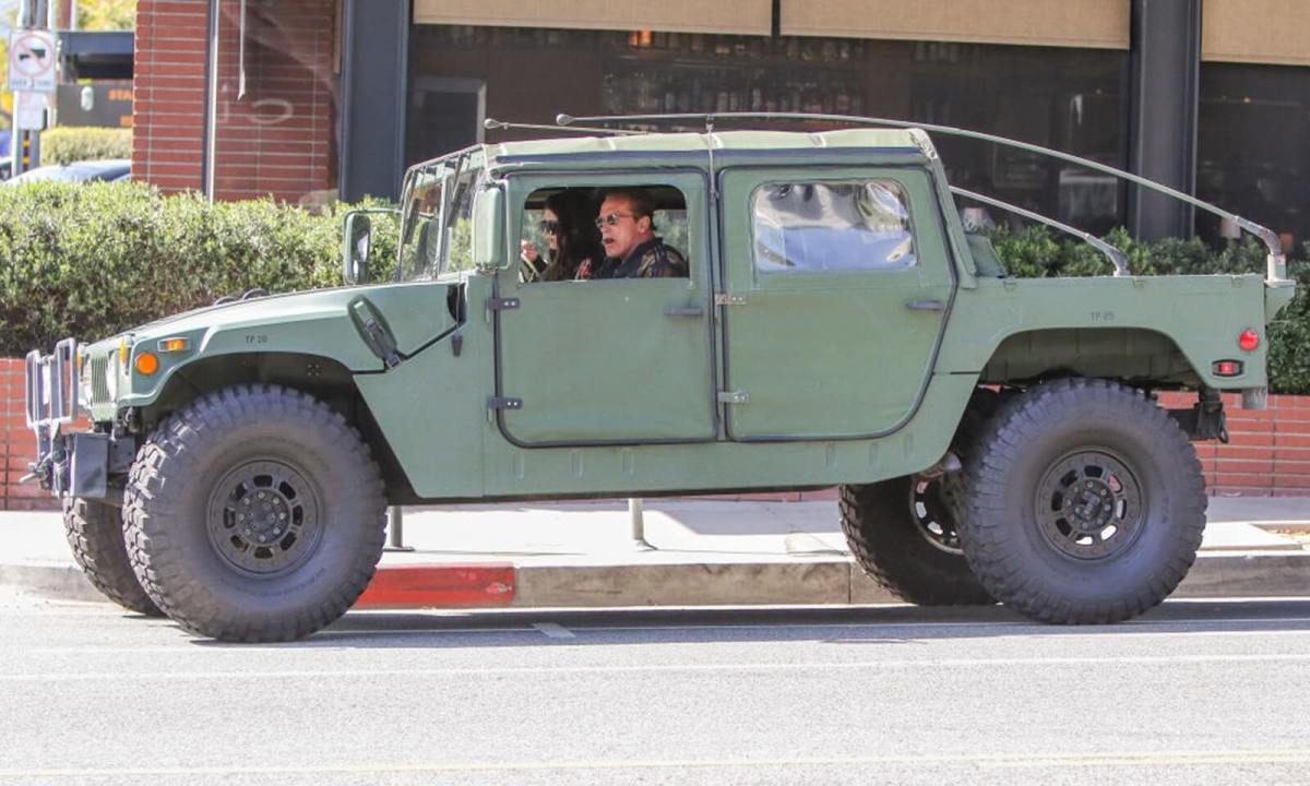 Arnold Schwarzenegger Is the Man To Thank for the Hummer H1