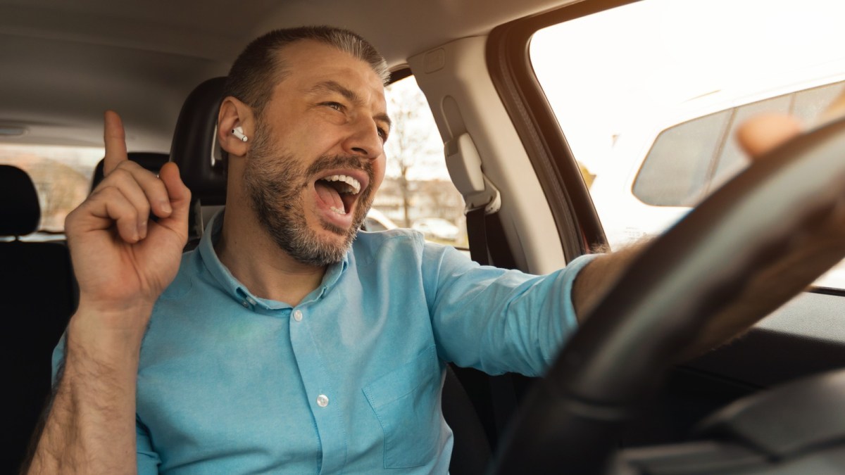 Driving With Headphones Isn’t Illegal but Maybe It Should Be