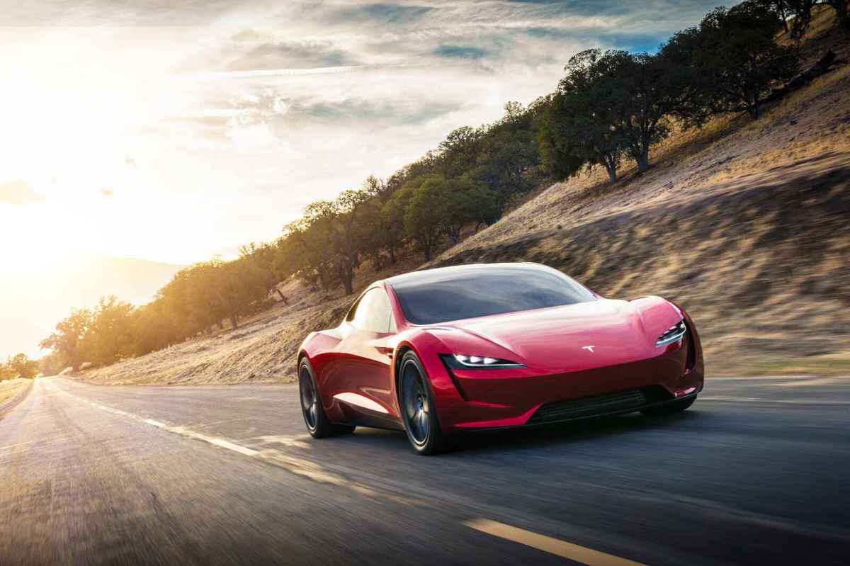 Elon Musk Tells Don Lemon That Tesla's New Roadster Will Have ‘Rockety Stuff’