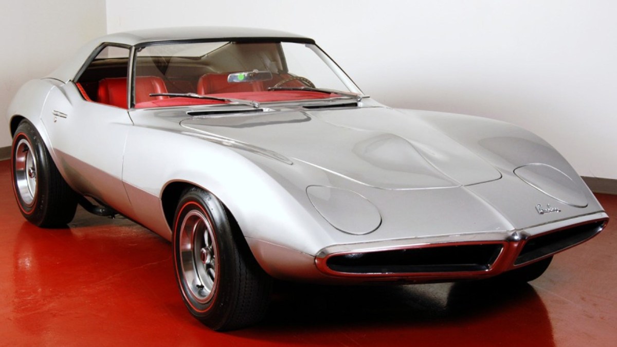 How Did the Pontiac Banshee Become the Loser of GM’s Sibling Rivalry?