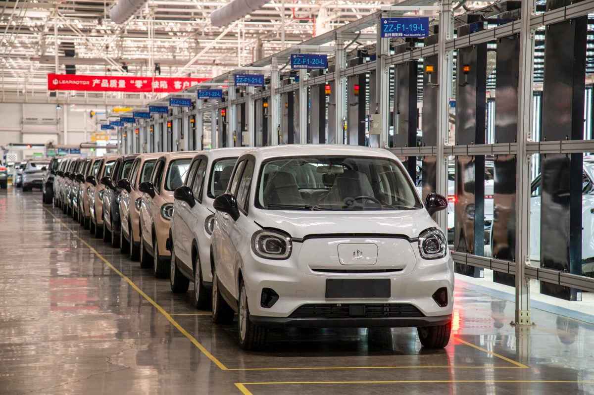 Stellantis Chooses Jeep Avenger Facility to Build Chinese EVs