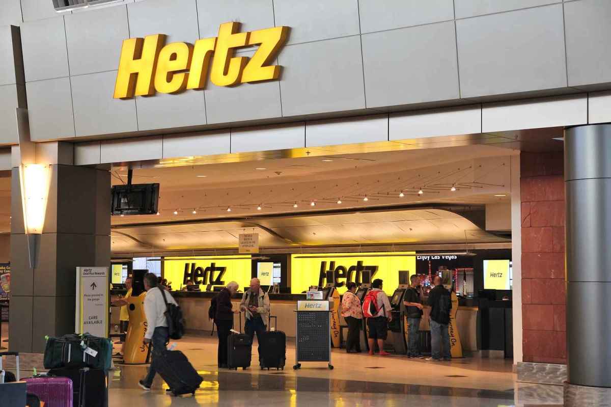 This Isn't the 1st CEO That's Steered Hertz in the Wrong Direction