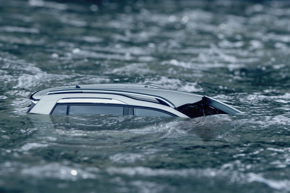 What To Do if Your Car Is Submerged In Water