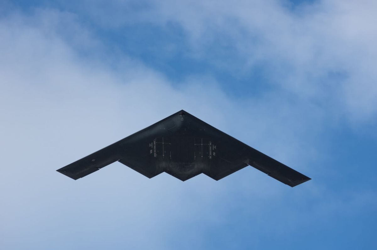You Could Have Seen a B-2 Stealth Bomber in Flight on Google Earth