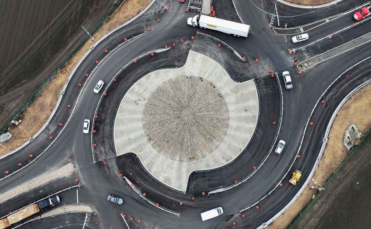 Dangerous California Intersection Gets a 'Turbo Roundabout' and It's Causing Even More Accidents
