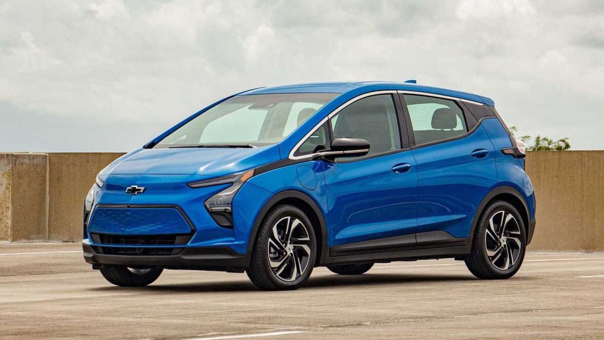 Here’s Why You Can’t Find a Chevy Bolt At Dealerships