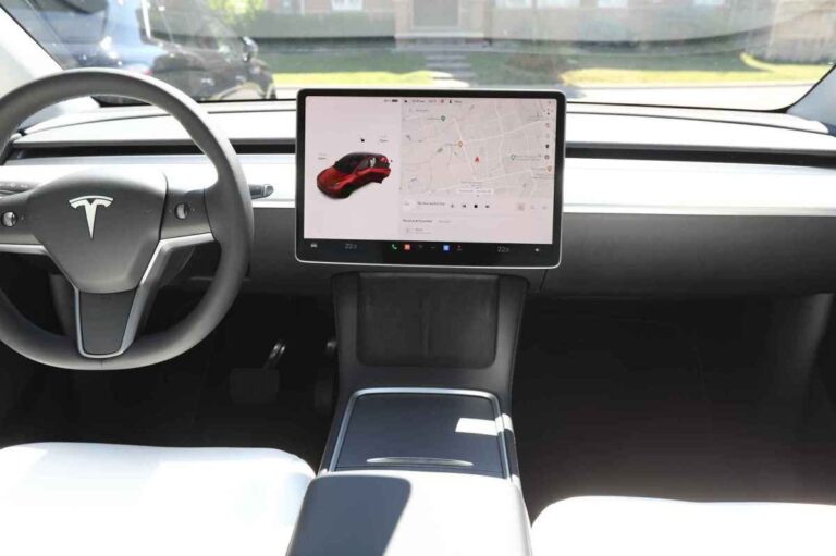 98% of Tesla Owners Who Trial Full Self-Driving Mode for Free Aren’t Buying It