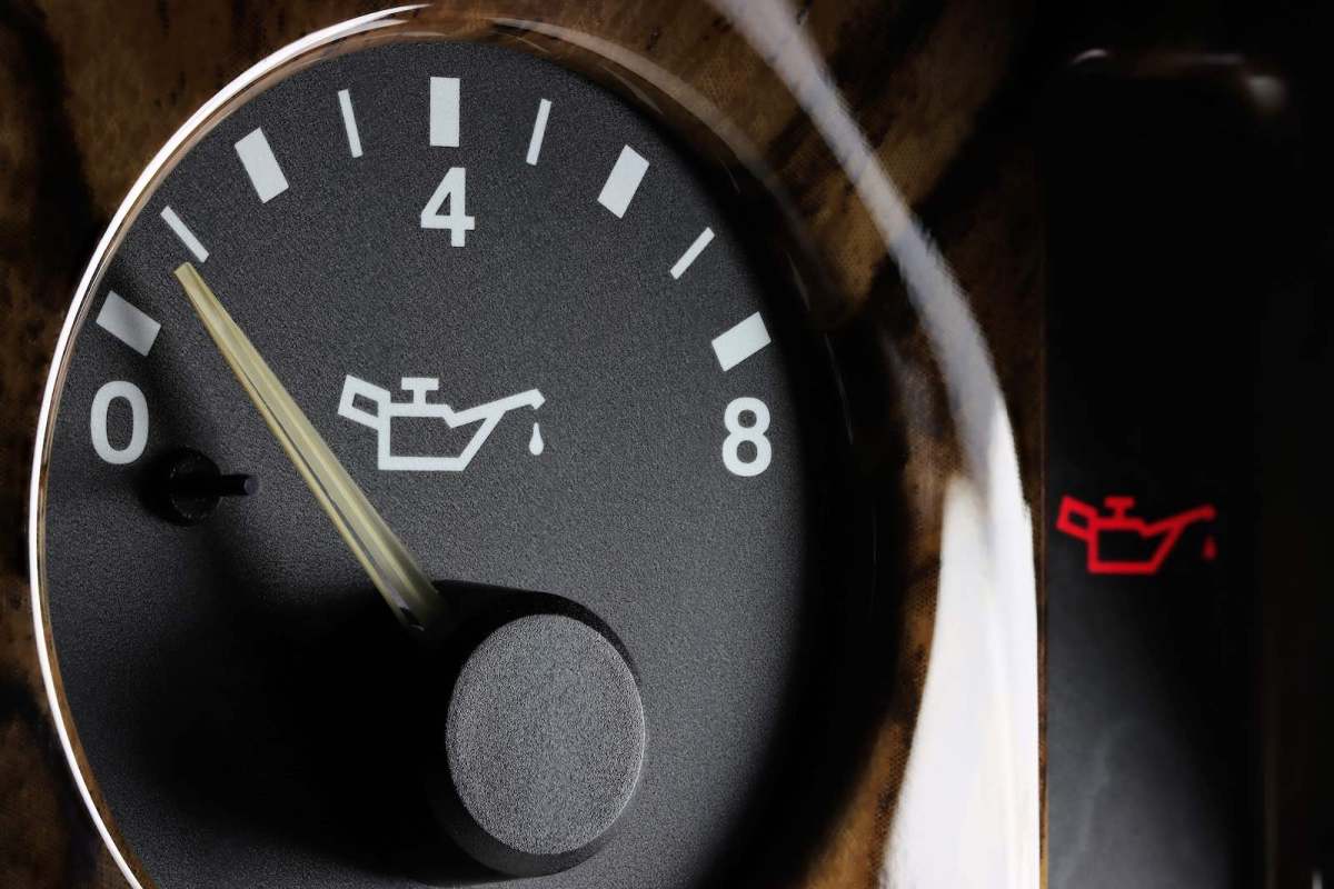 A High Oil Pressure Gauge Might Mean the End of Your Engine