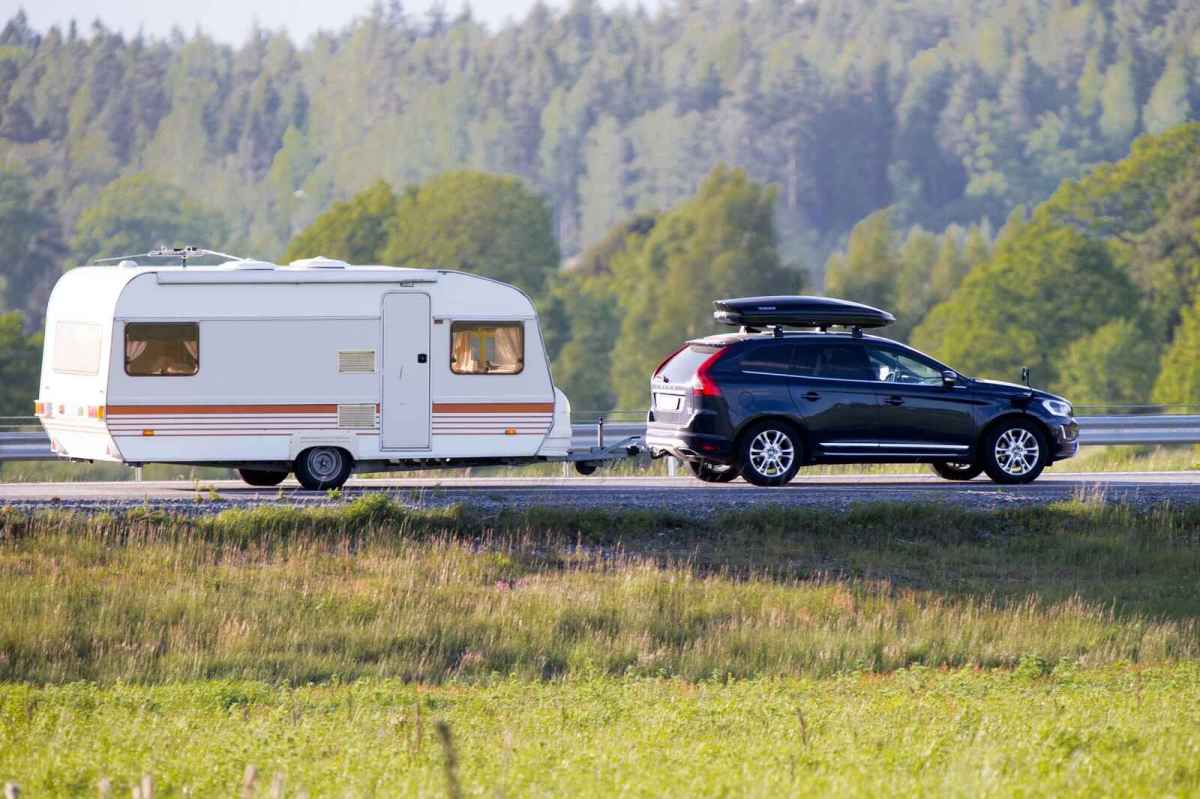 How to Avoid Trailer Sway When Towing