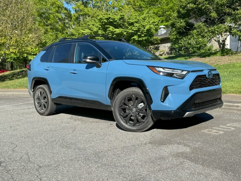 Only 3 2024 Toyota RAV4 Hybrid Features Hold It Back