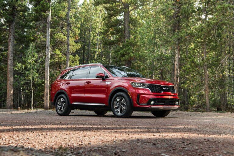 Over Half of Drivers Regret Buying This Popular Kia SUV